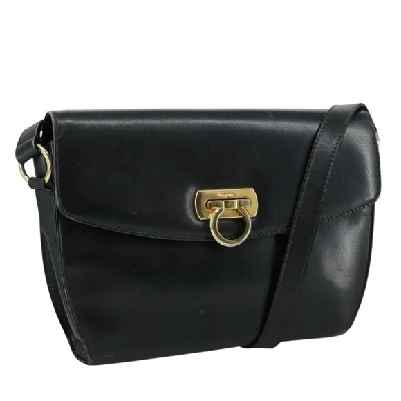 Salvatore Ferragamo Gancini Shoulder Bag Leather Black Auth 106734 - Picture 1 of 16